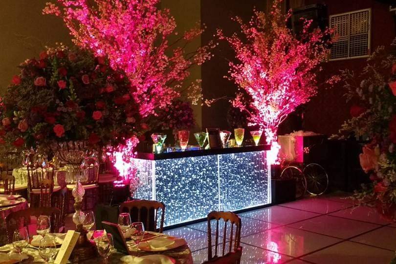 Summers Bar